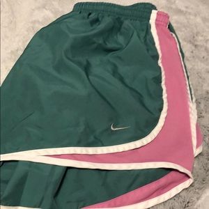 Green and pink Nike tempo shorts XL